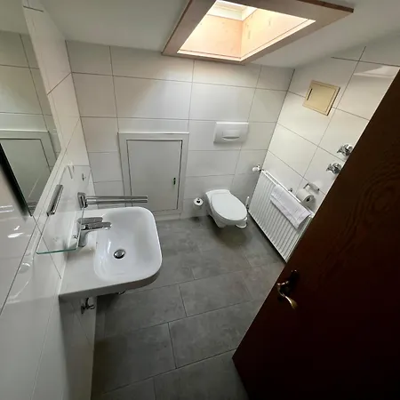 Dorfwirt Hotel Fridolfing